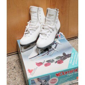 Vintage Women's Ice Skates ⛸️  DOMINION